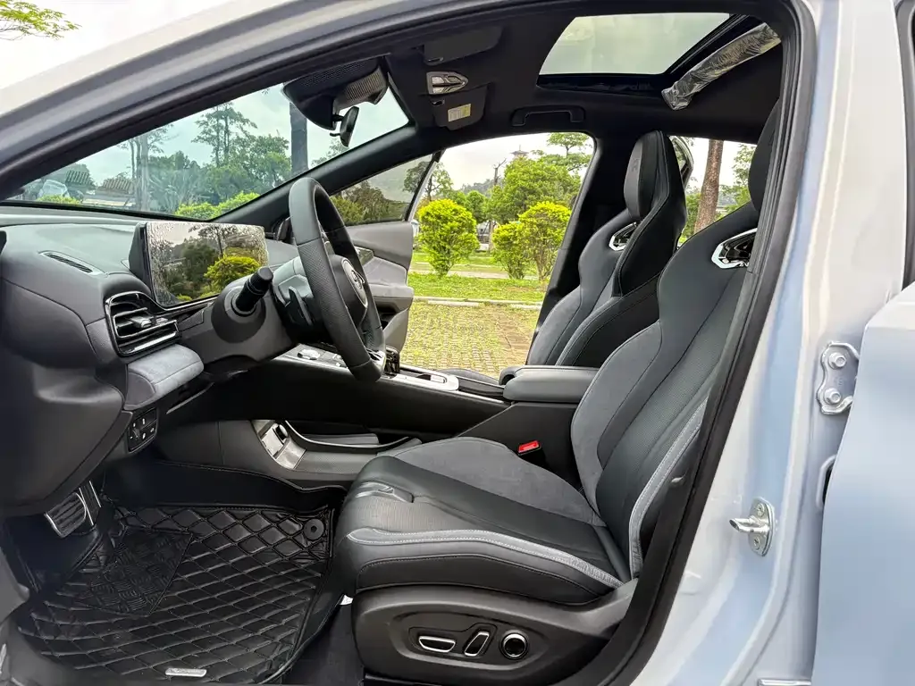 GAC Motor Shadow Leopard — фото 7