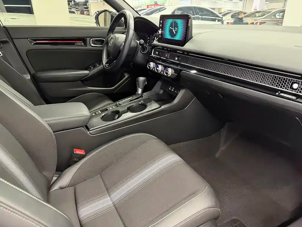 Honda Civic — фото 8