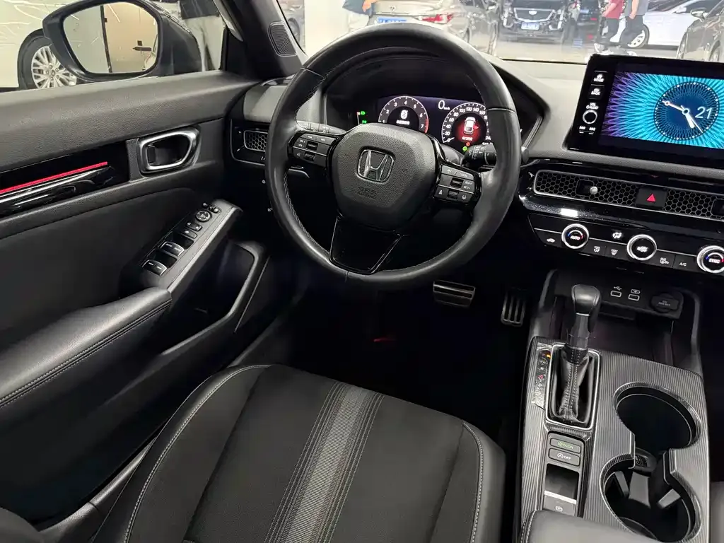 Honda Civic — фото 7
