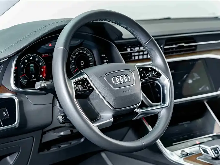 Audi A6 (Import) — фото 9