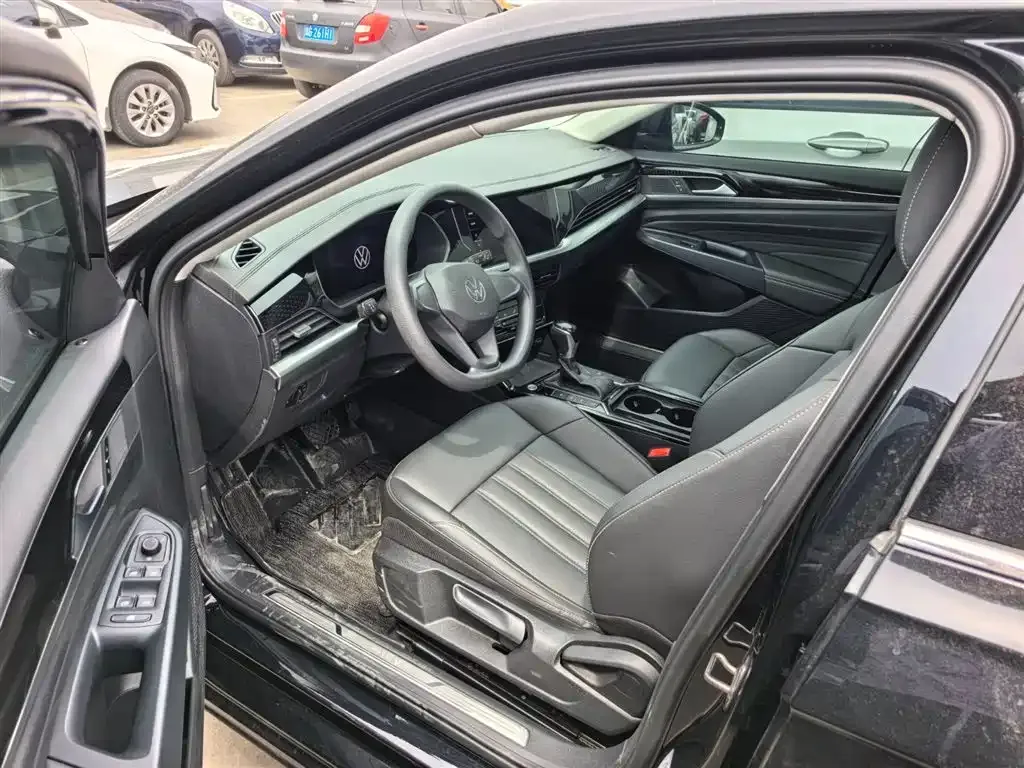 Volkswagen Passat New Energy 2023 из CN, фото 4