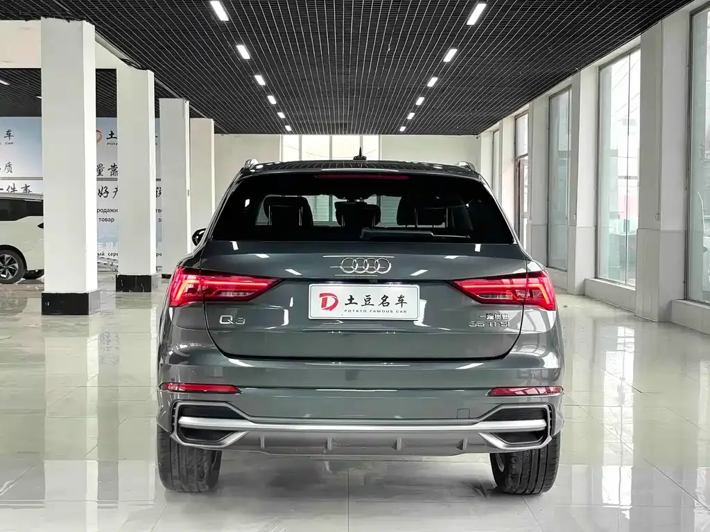 Audi Q3 — фото 9