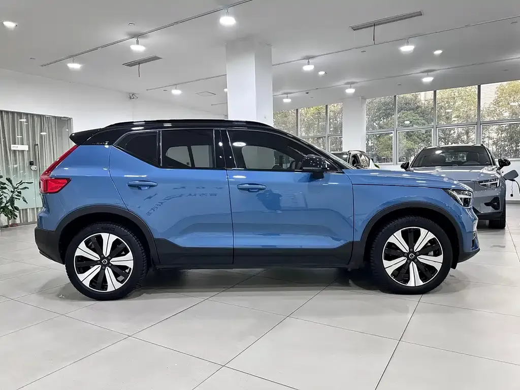 Volvo XC40 NEV 2023 из CN, фото 8