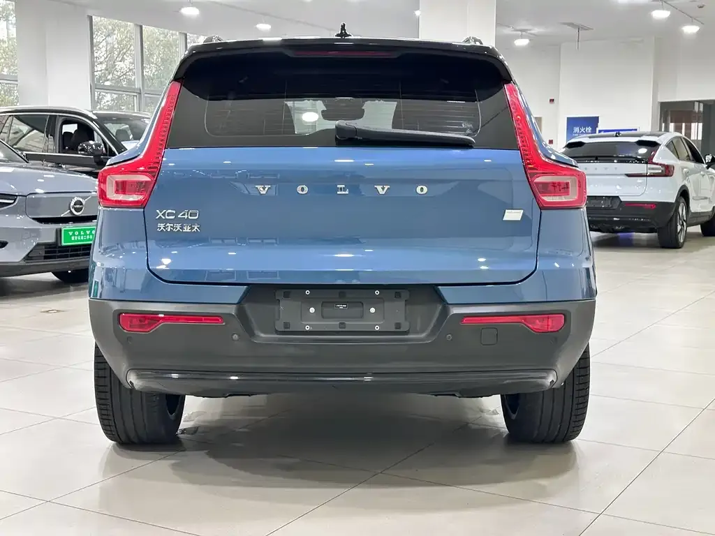 Volvo XC40 NEV 2023 из CN, фото 7