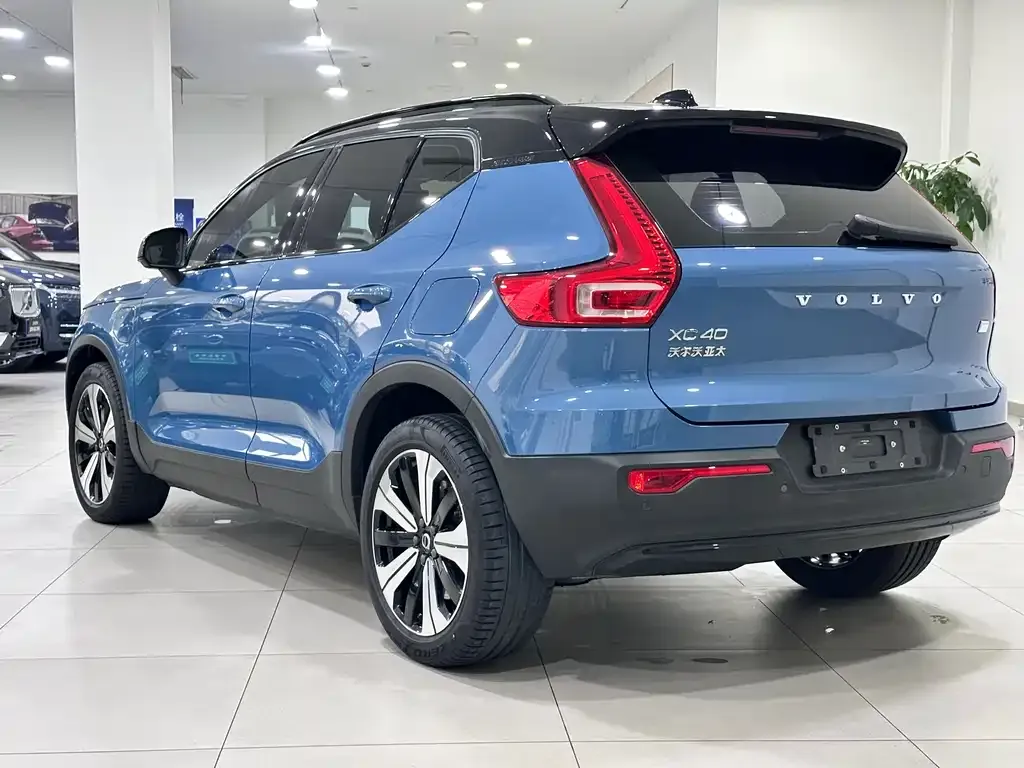 Volvo XC40 NEV 2023 из CN, фото 5