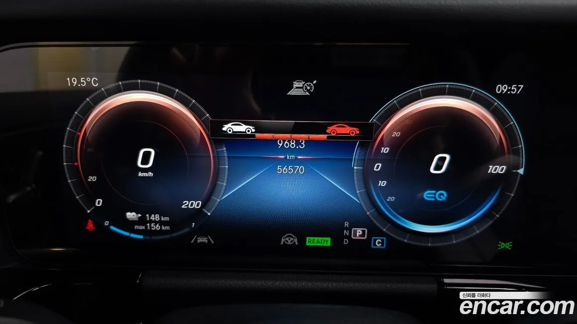 Mercedes-Benz EQA 2022 из KR, фото 2