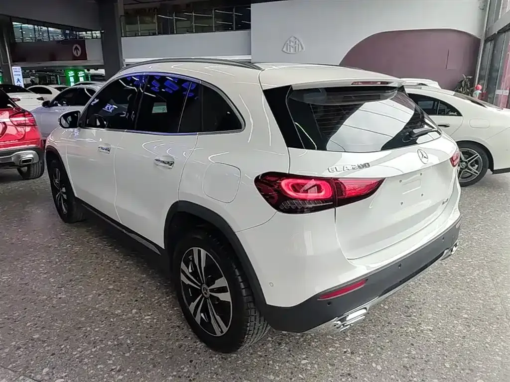 Mercedes-Benz GLA 2022 из CN, фото 10