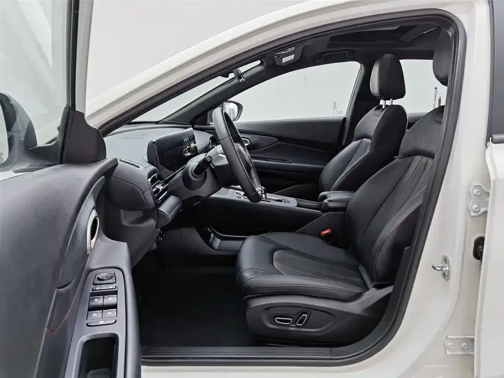 GAC Motor Shadow Leopard — фото 6