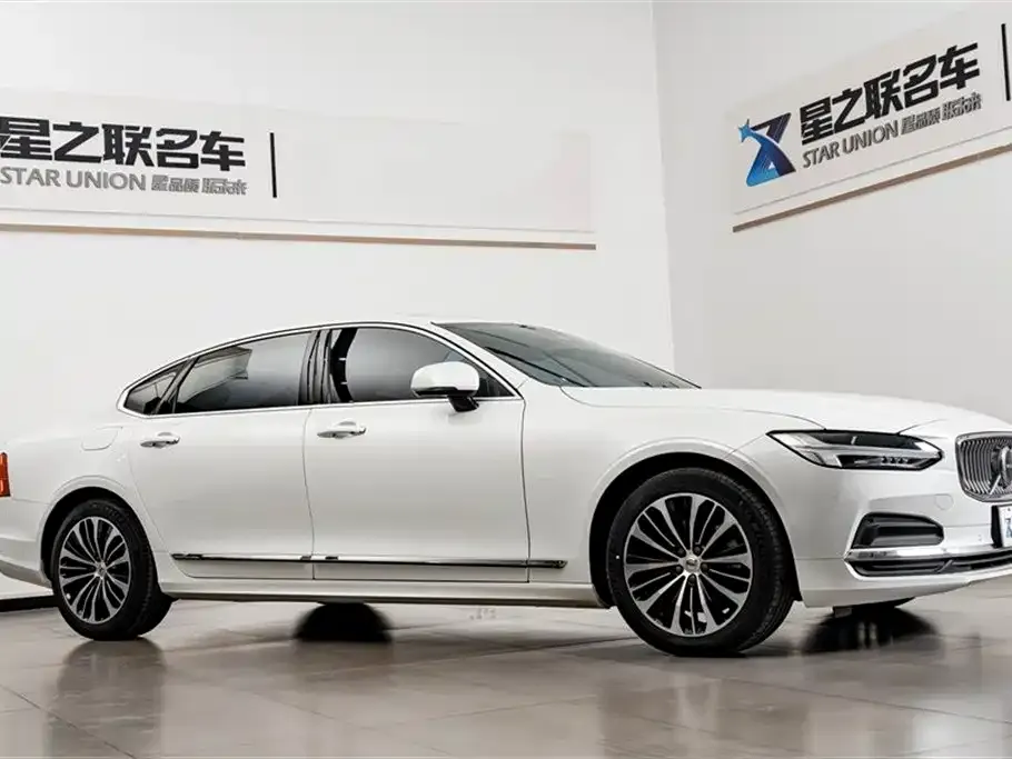 Volvo S90 — фото 7