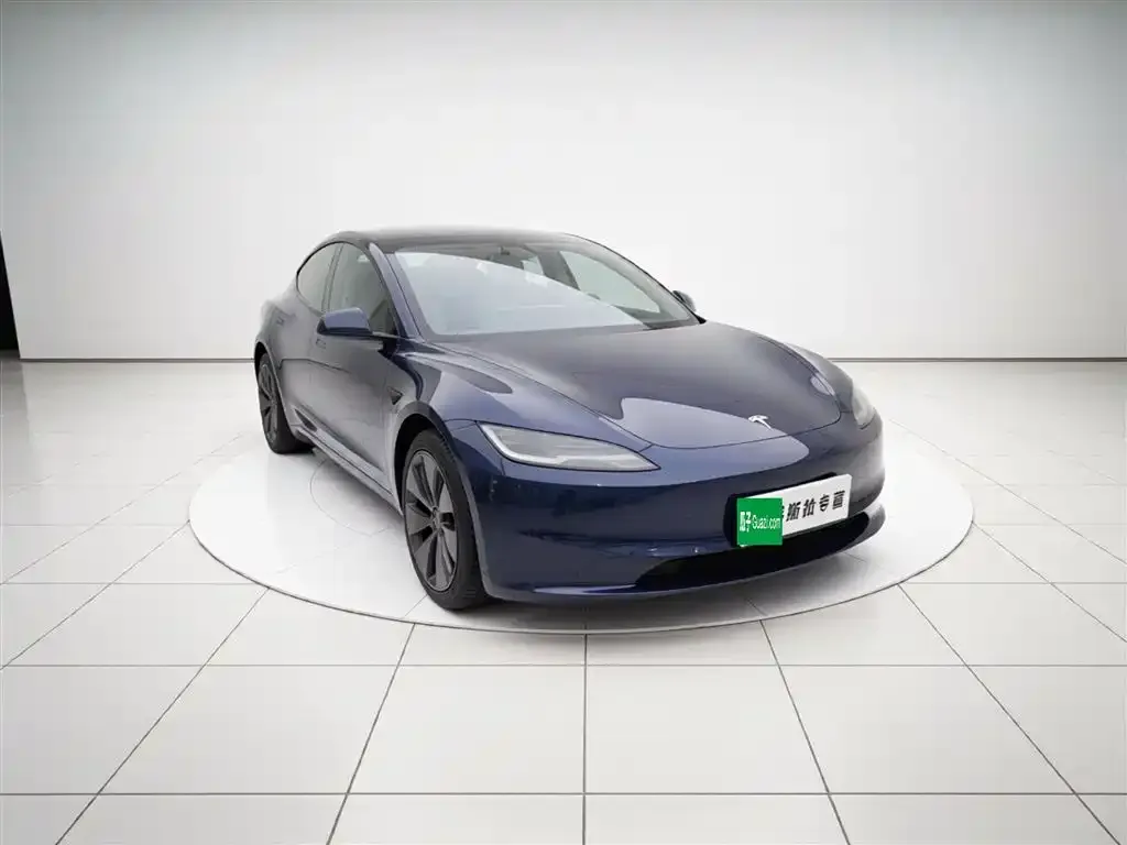 Tesla Model 3 — фото 5