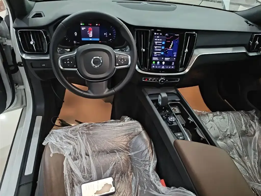Volvo S60 2023 из CN, фото 9