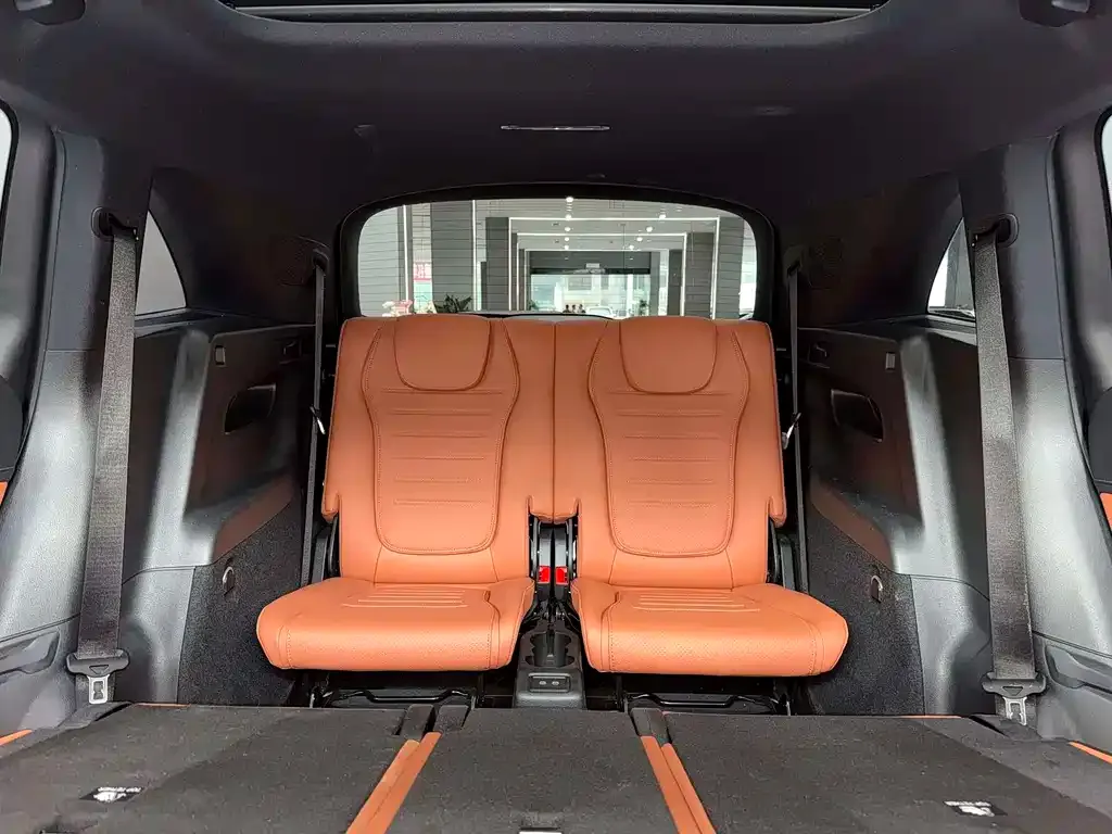 Mercedes-Benz GLC 2023 из CN, фото 4