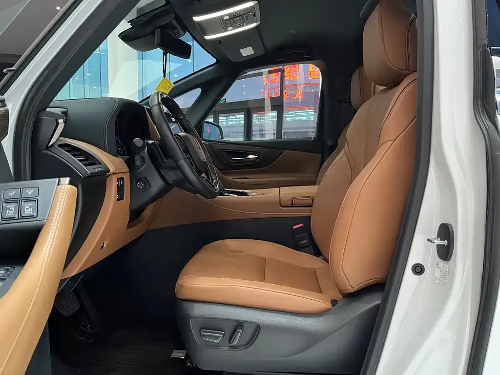 Toyota Vellfire — фото 5