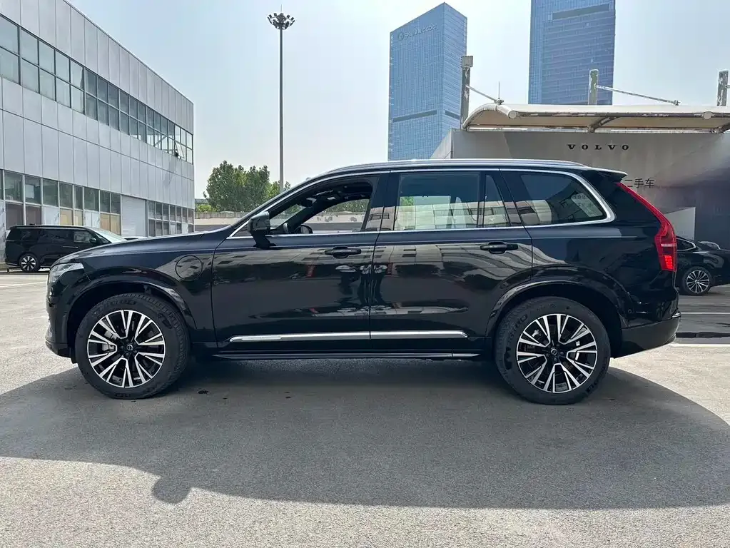 Volvo XC90 PHEV 2023 из CN, фото 8