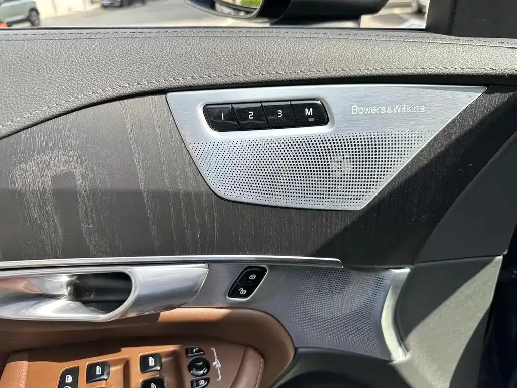 Volvo XC90 PHEV 2023 из CN, фото 9