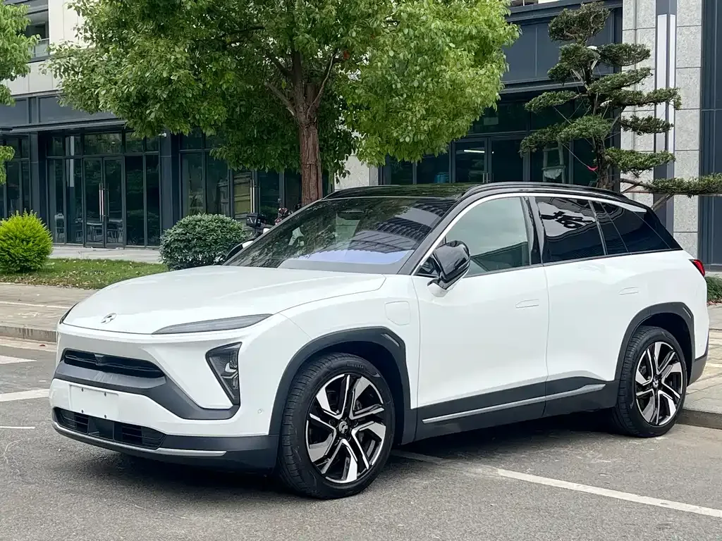 NIO ES6