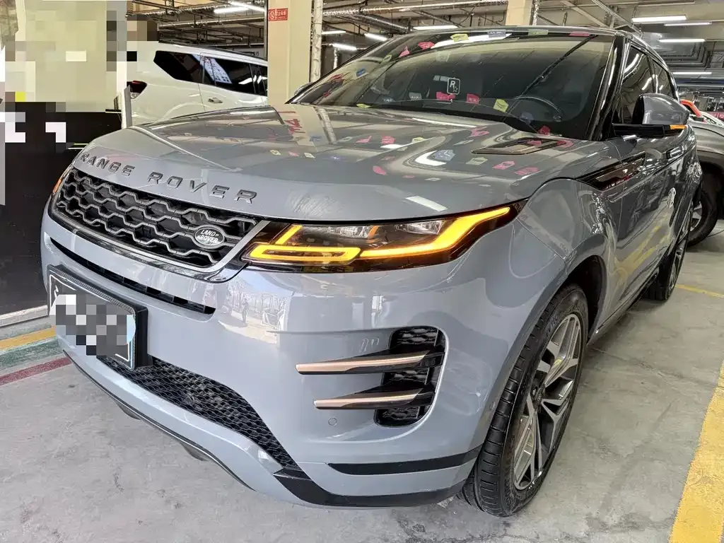 Land Rover Evoque — фото 1