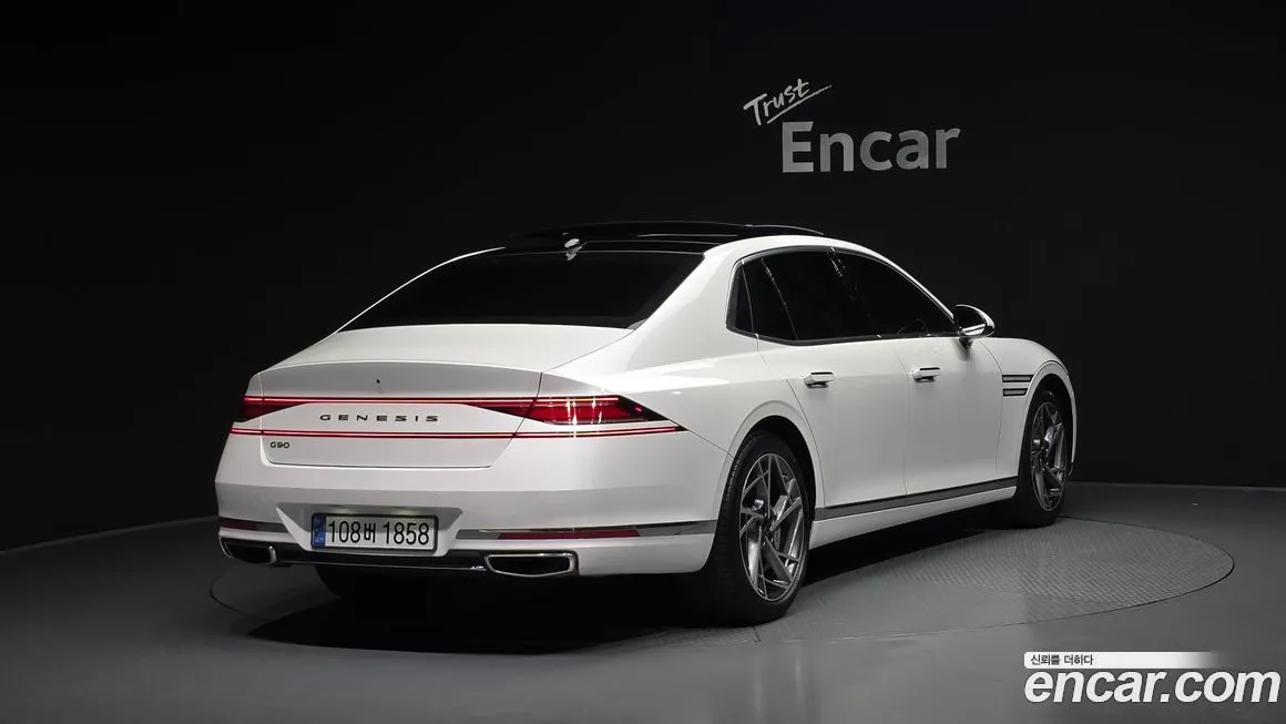 Genesis G90 2022 из KR, фото 2