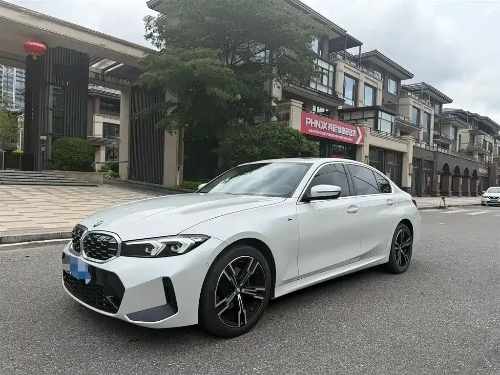 BMW 3 Series — фото 1