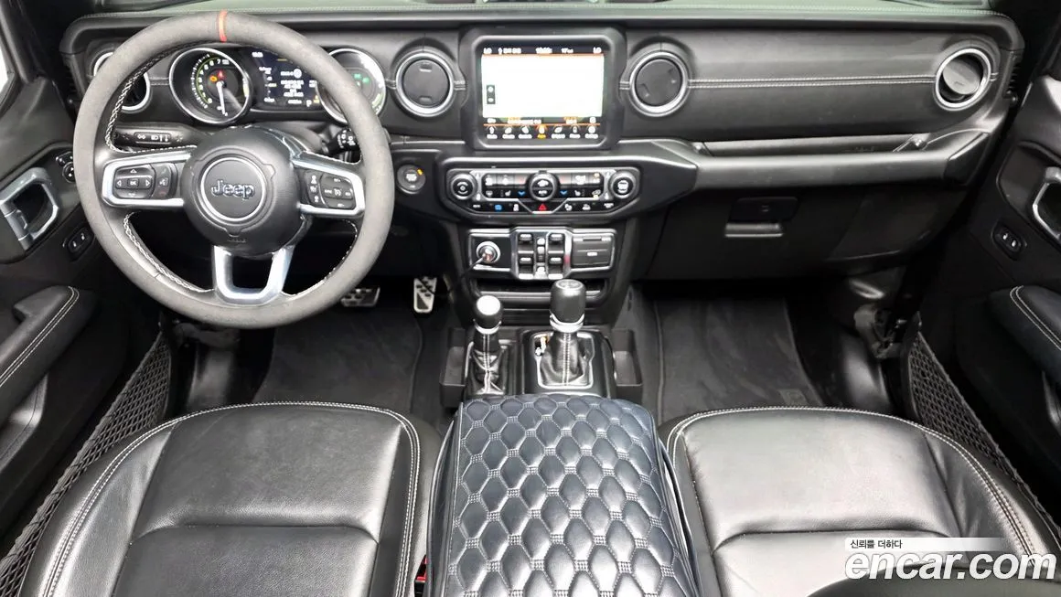 Jeep Wrangler 2022 из KR, фото 2