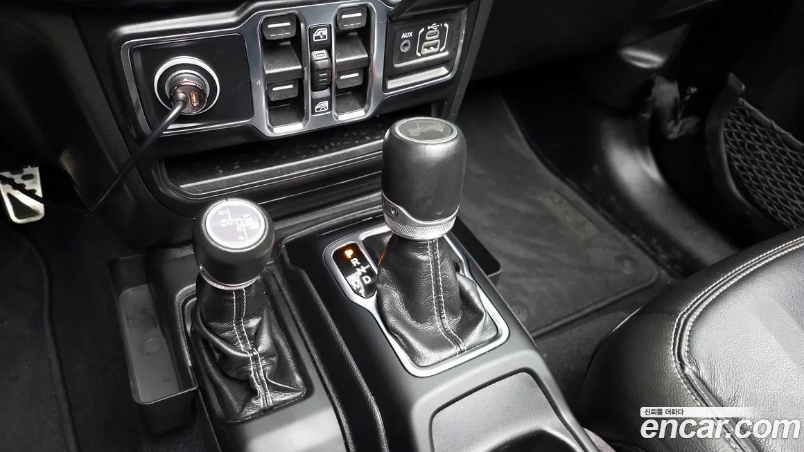 Jeep Wrangler 2022 из KR, фото 5