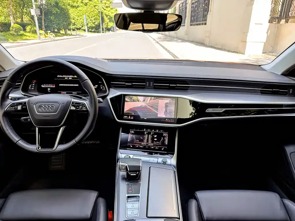 Audi A7 — фото 2