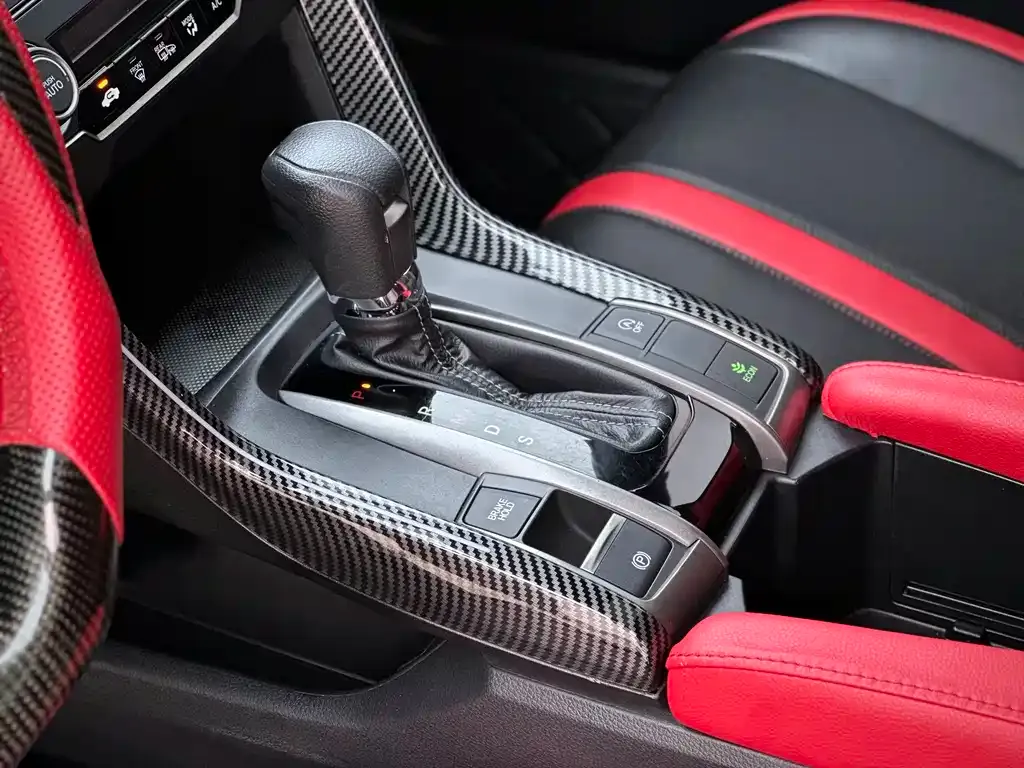 Honda Civic — фото 6
