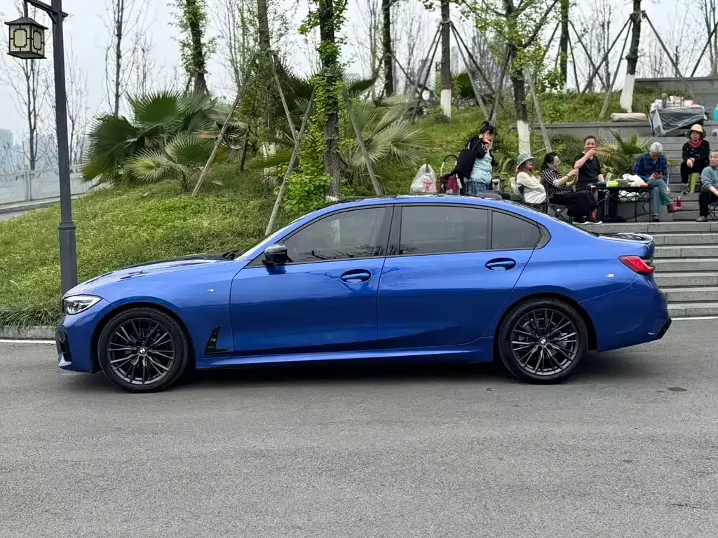 BMW 3 Series 2021 из CN, фото 8