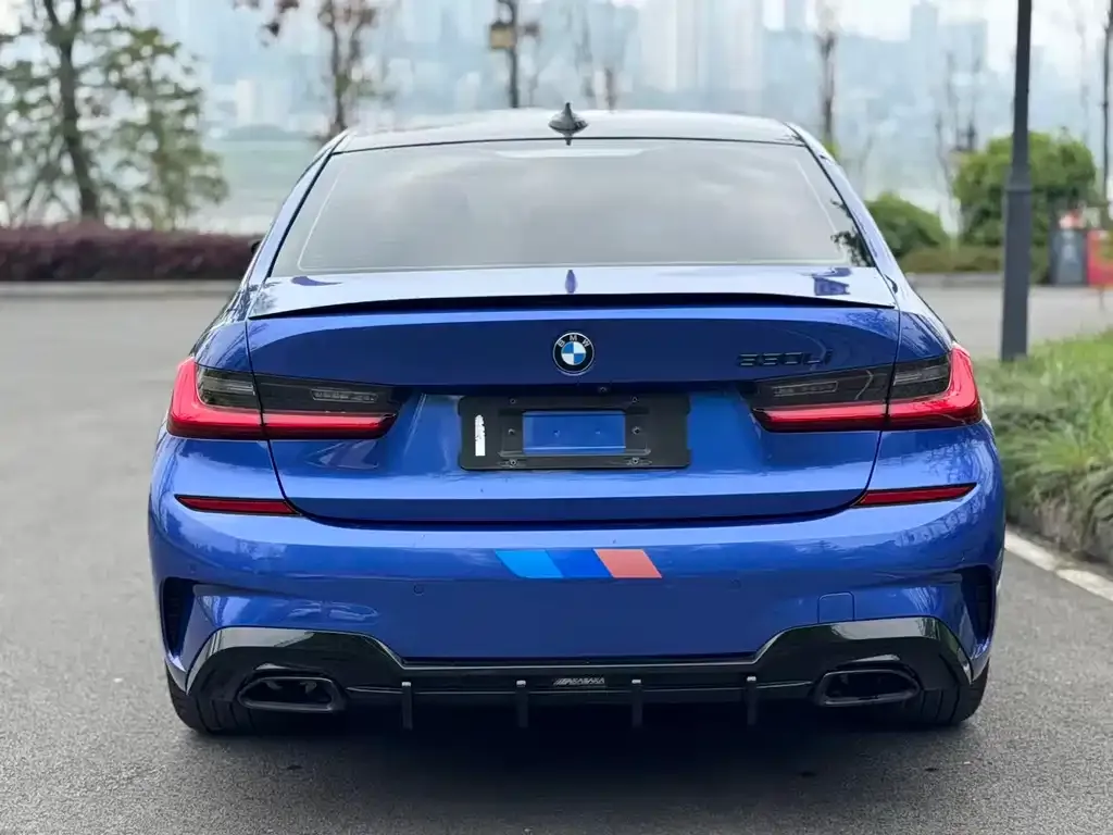 BMW 3 Series 2021 из CN, фото 2