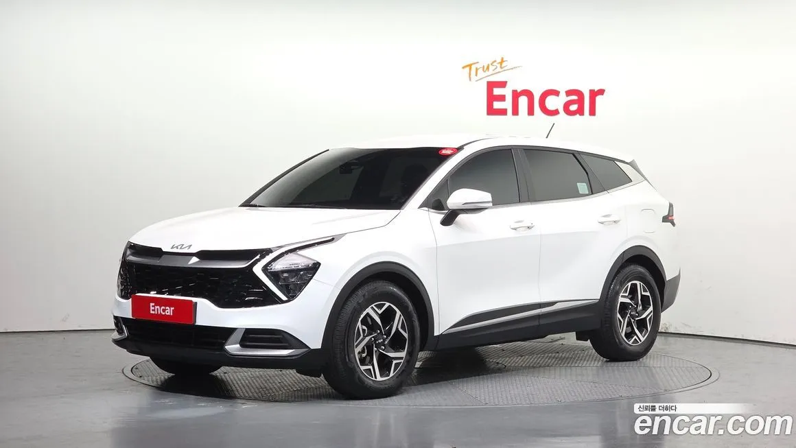 Kia Sportage — фото 1