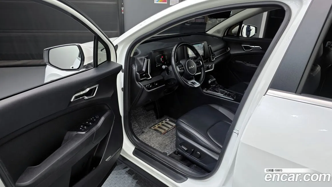 Kia Sportage — фото 9