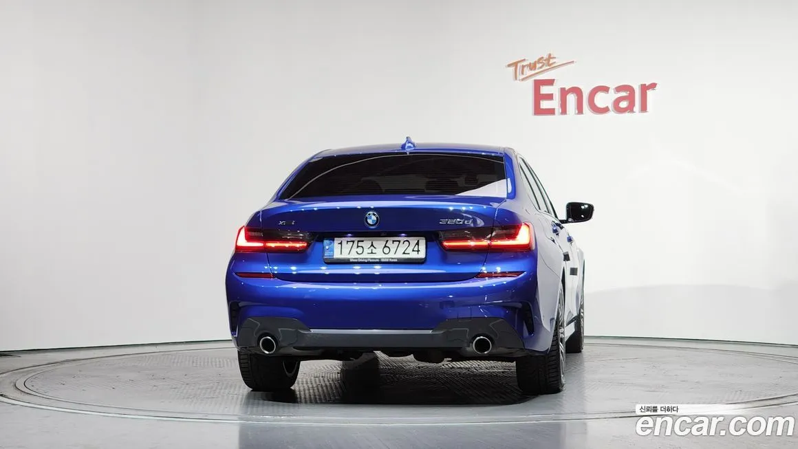 BMW 3-Series 2021 из KR, фото 6