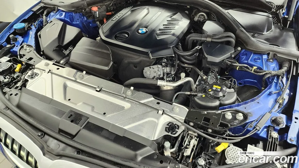 BMW 3-Series 2021 из KR, фото 10