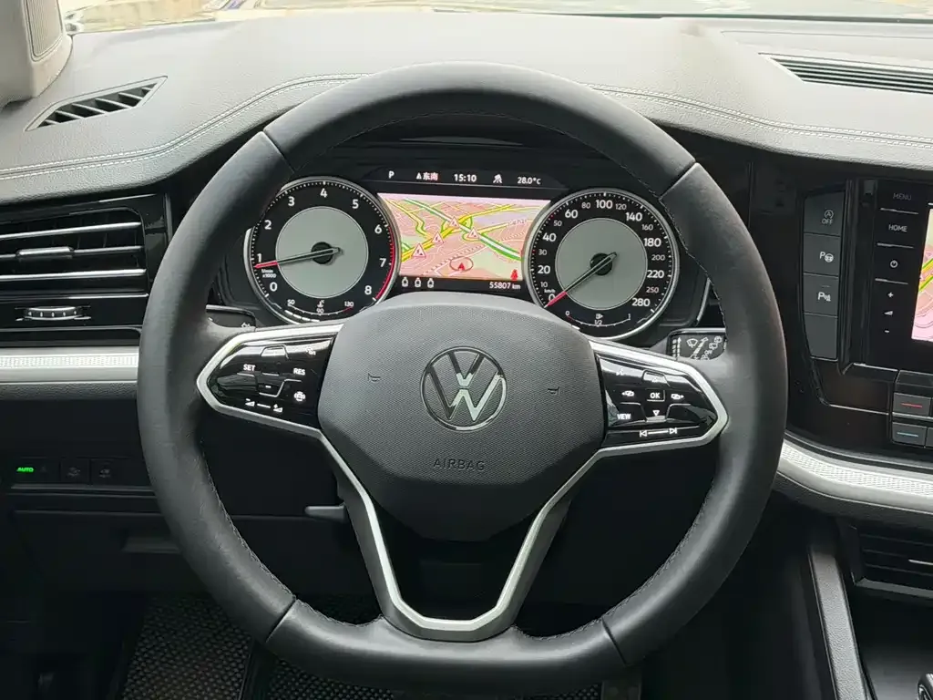 Volkswagen Touareg 2022 из CN, фото 4