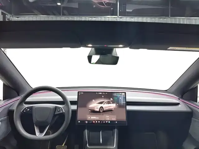 Tesla Model Y L — фото 7