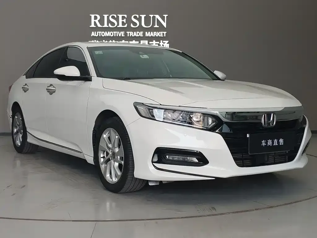 Honda Accord — фото 2
