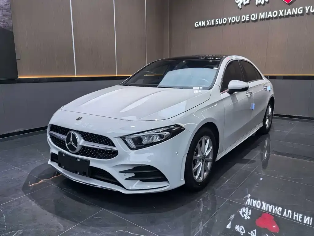 Mercedes-Benz A-Class — фото 1