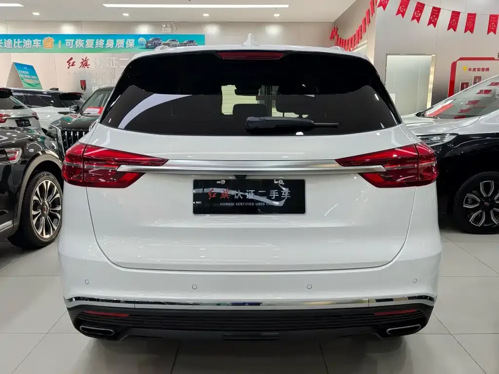 Hongqi HS5 — фото 10