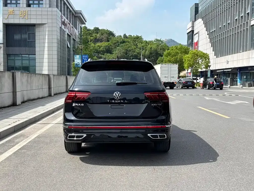 Volkswagen Tiguan L 2023 из CN, фото 7