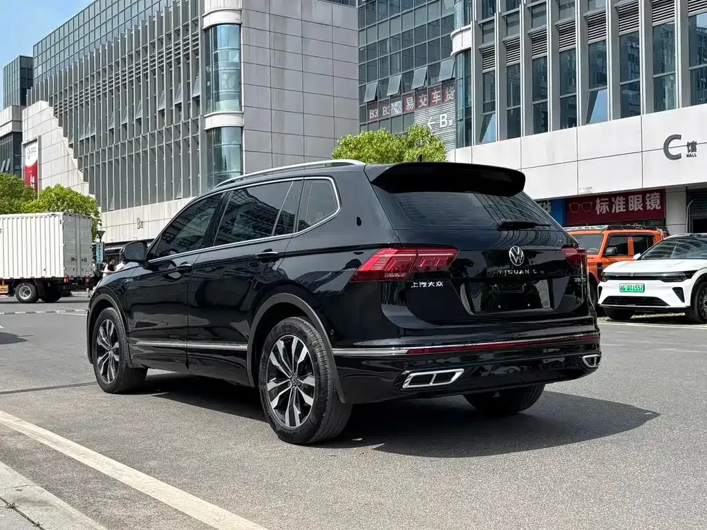 Volkswagen Tiguan L 2023 из CN, фото 6