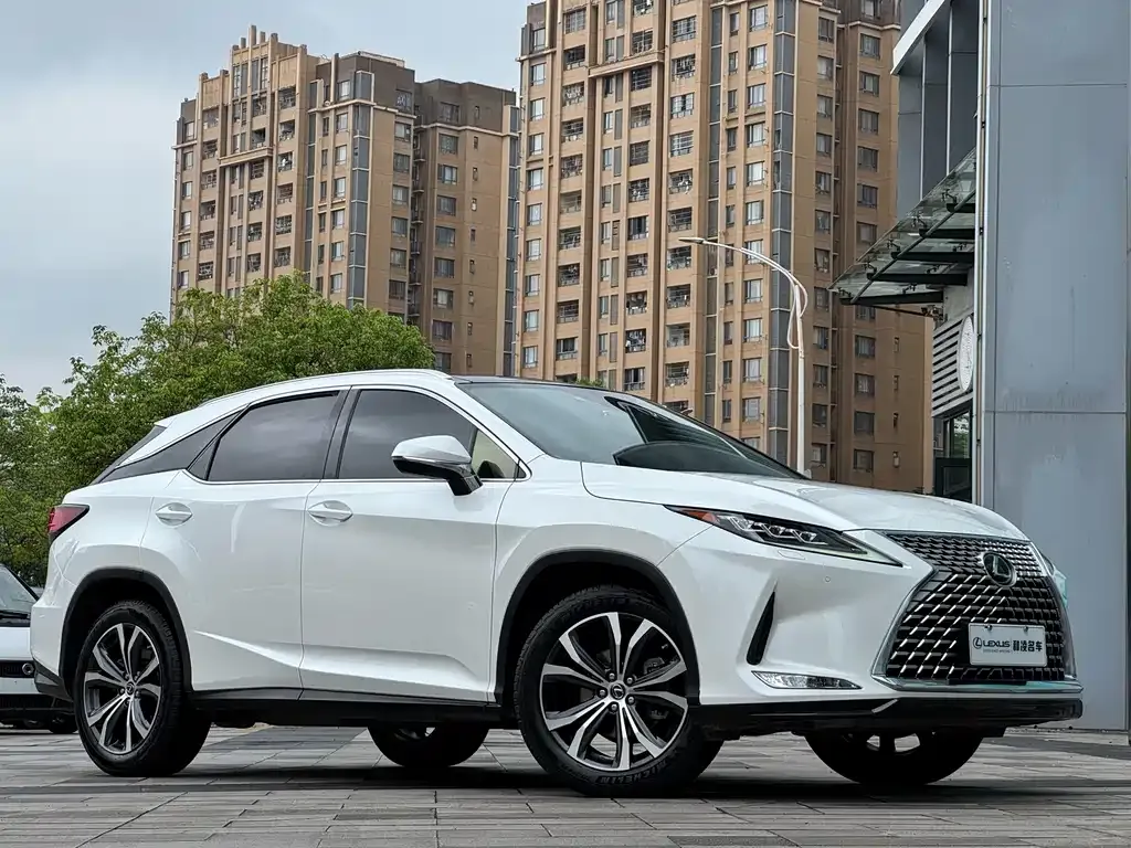 Lexus RX — фото 4
