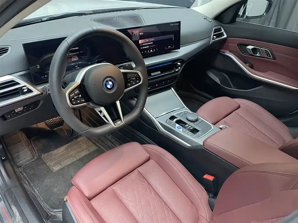 BMW i3 — фото 8
