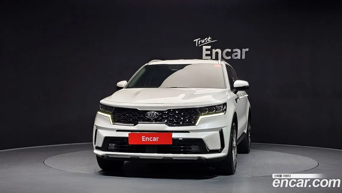 Kia Sorento — фото 3