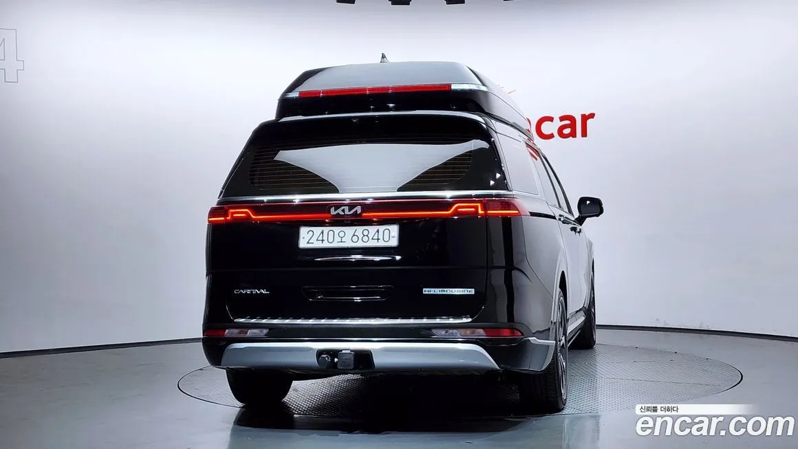 Kia Carnival 2023 из KR, фото 2