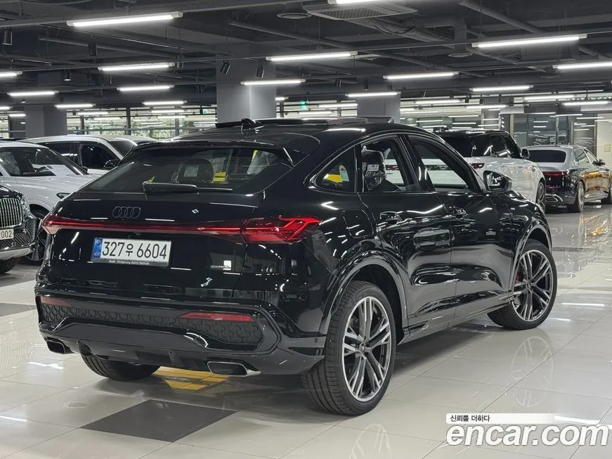 Audi Q5 2025 из KR, фото 6