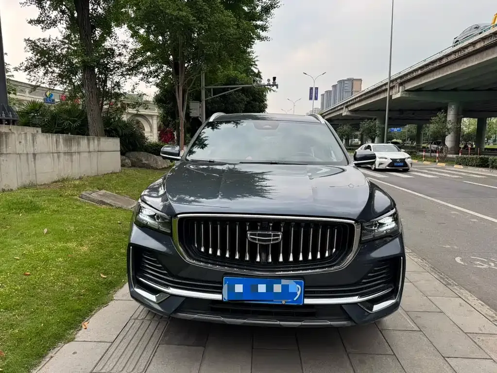 Geely Xingyue L — фото 7