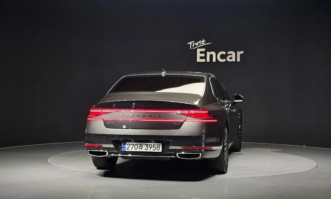 Genesis G90 — фото 10