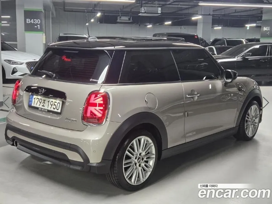 Mini Cooper 2022 из KR, фото 10