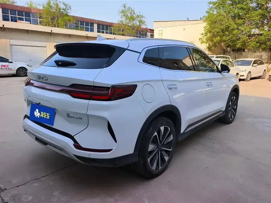 BYD PLUS New Energy — фото 9