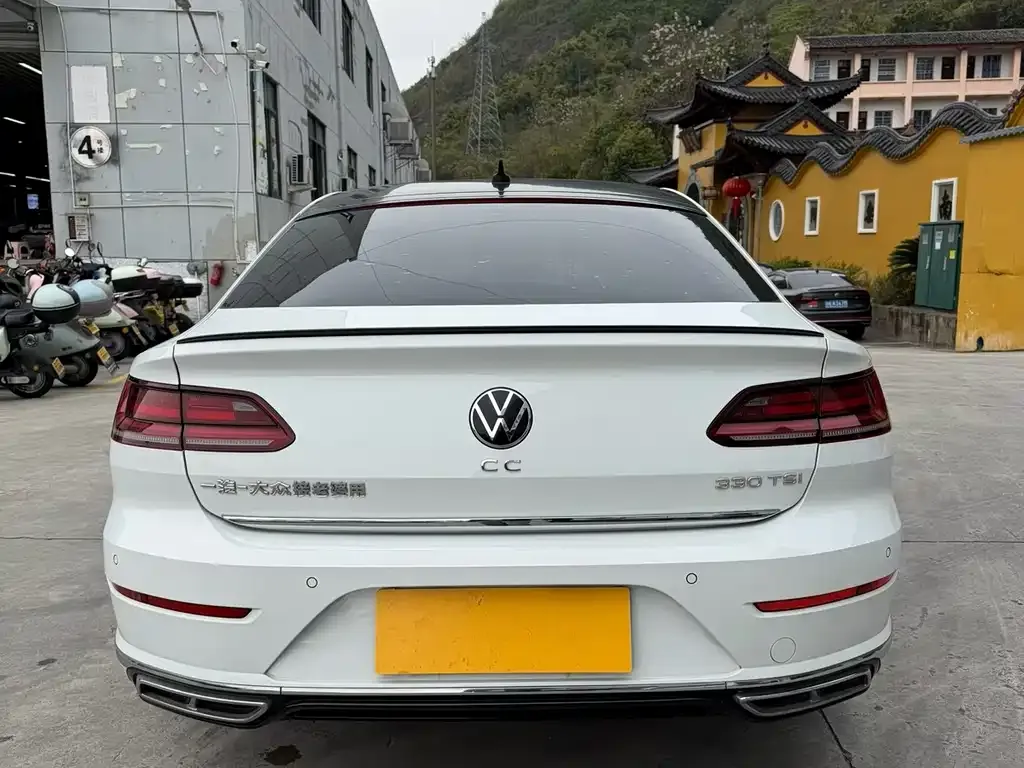 Volkswagen CC — фото 2